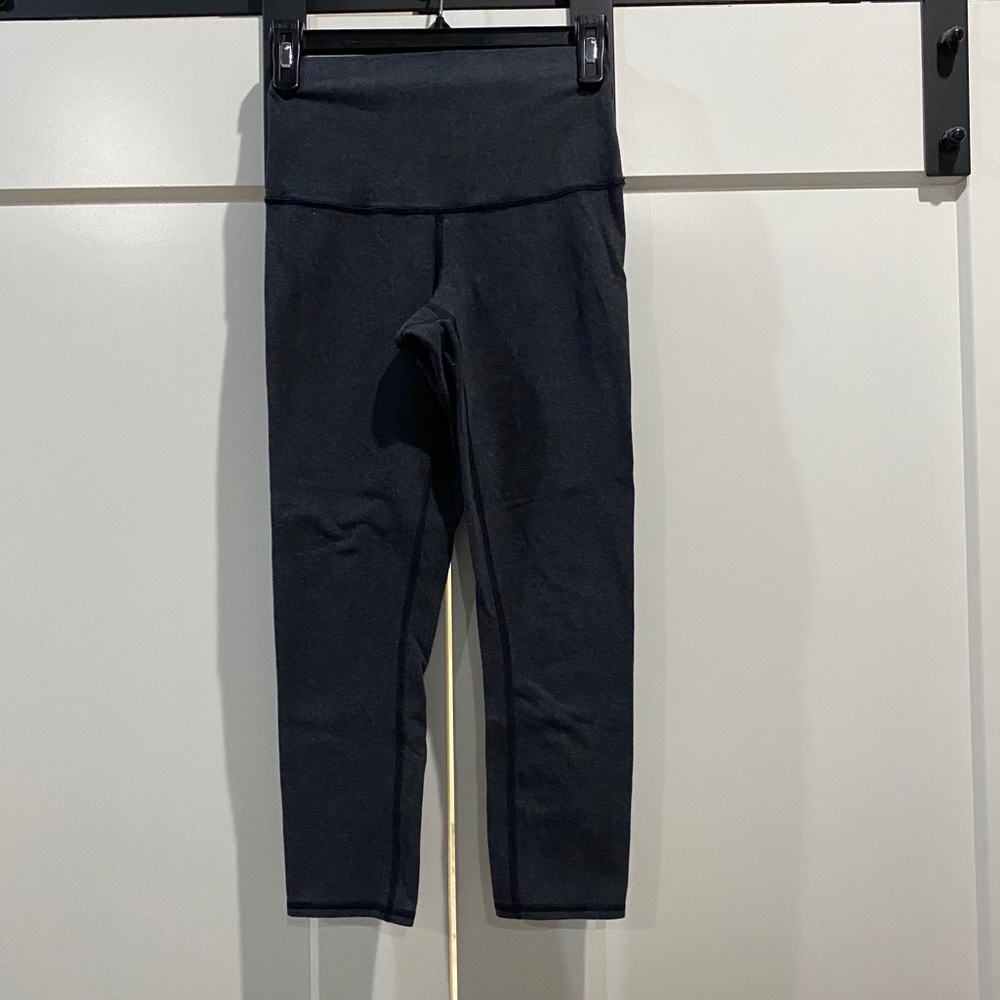 Lululemon crops